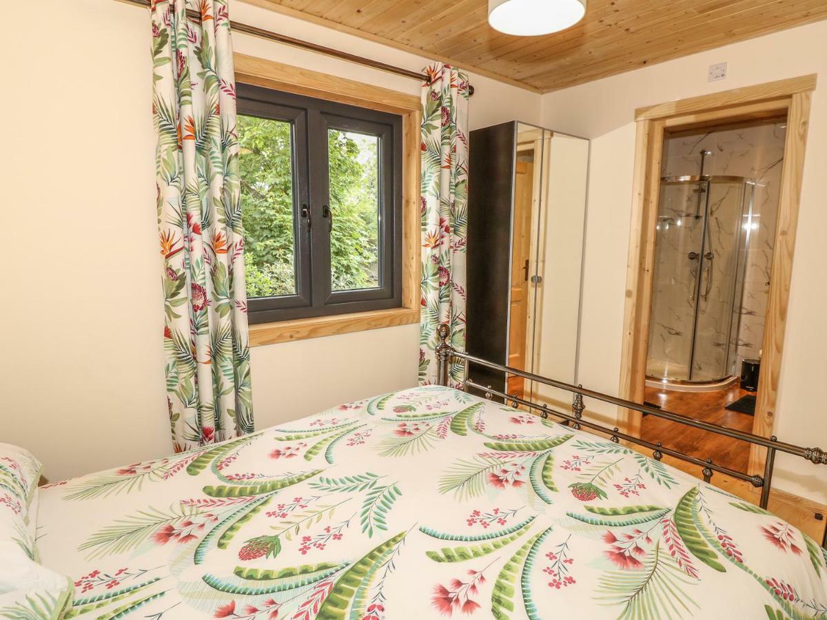 Chale Farm Lodge Вентнор Экстерьер фото