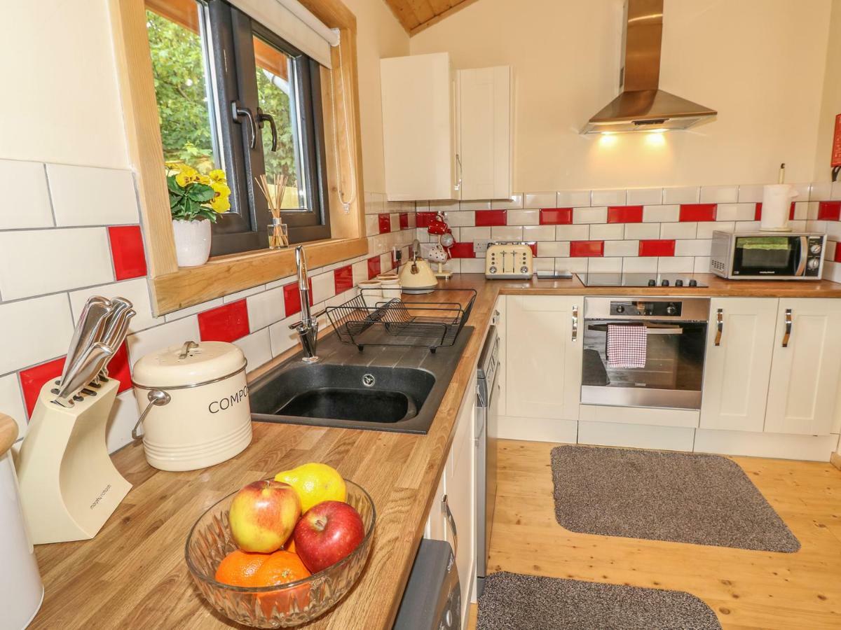 Chale Farm Lodge Вентнор Экстерьер фото